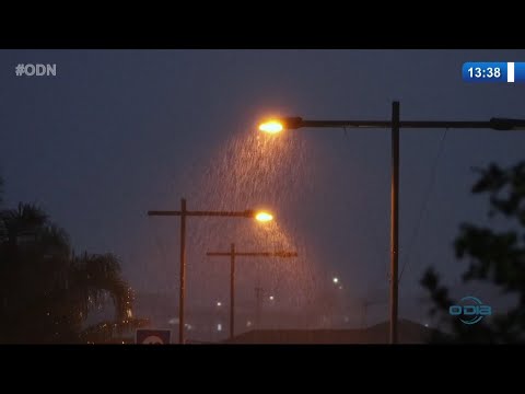 Fortes chuvas provocam estragos e previsão é de mais chuvas intensas, raios e trovões 18 03 2021