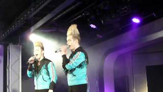 JEDWARD, SING LIVE &quot;CAN&#39;T FORGET YOU&quot;, BUTLINS