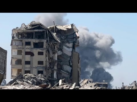 Heavy smoke billows following Israeli strikes in Gaza City | AFP