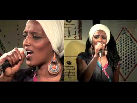 Mo'Kalamity & Kubix @ AFRONIGHT sur Telesud - Live Acoustic Session