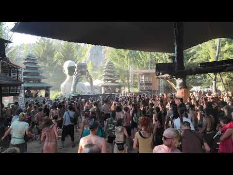 Mo:dem Festival 2021 V1 Swamp Schwabe 12.08 18:14 8k HDR