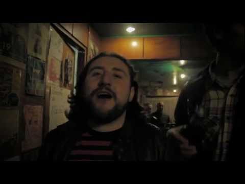 Juanjo Montecinos - La Cucha (Videoclip Oficial 2011)