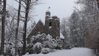 preview picture of video 'The Little Chapel on the Mount in Winter'