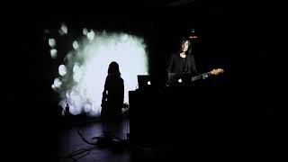 Behind the shadow drops ( Taka Goto / MONO)  Utopia