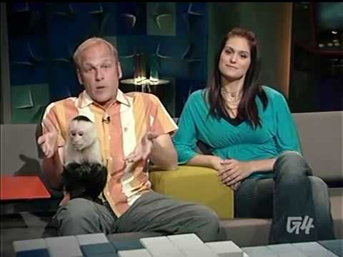 X-Play Season 3 Episode 290 - X Play Goes Bananas