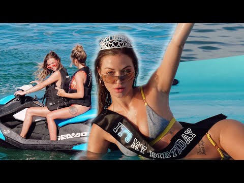 download lagu mp3 mp4 Erika Costell, download lagu Erika Costell gratis, unduh video klip Erika Costell