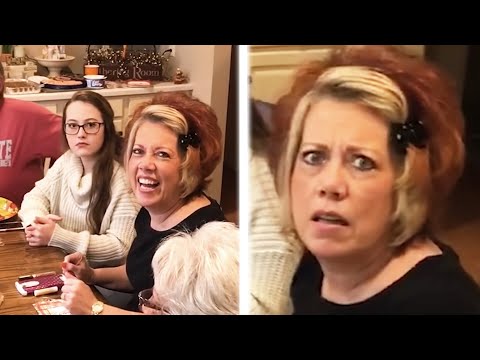 "OMG, THEY'RE PREGNANT!" 😲 | Funny Pregnancy Announcements | Peachy 2022