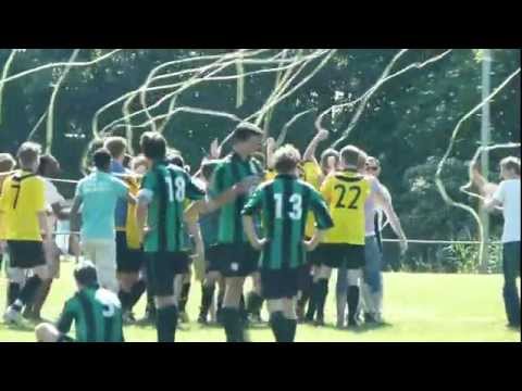 s.v. Leones 2 - Trekvogels 2 feest na de wedstrijd (28.05.2012).m4v