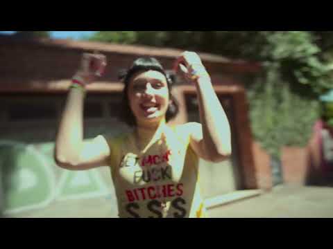 ZOE CLERC - MEJOR ME CALLO (Videoclip Oficial)