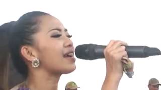 Download lagu TEMAN BIASA - RENA KDI MONATA SG MANIA mp3