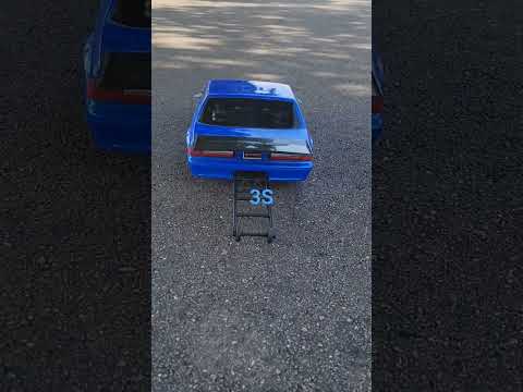 Traxxas Drag Slash 2S vs 3S #traxxas #rccar #shorts #rchobby #radiocontrol #rc