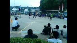 preview picture of video 'Volley ball final Turnamen Nikomas Cup 2012'