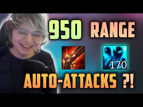 Late Game Senna is Crazy... (950 Range Auto-Attacks 😲)