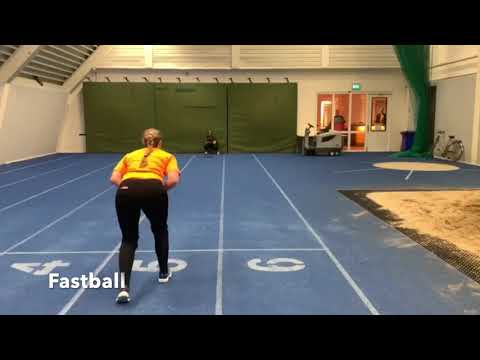 2020 Sterre den Duijn SS 2B and pitching softball skills video
