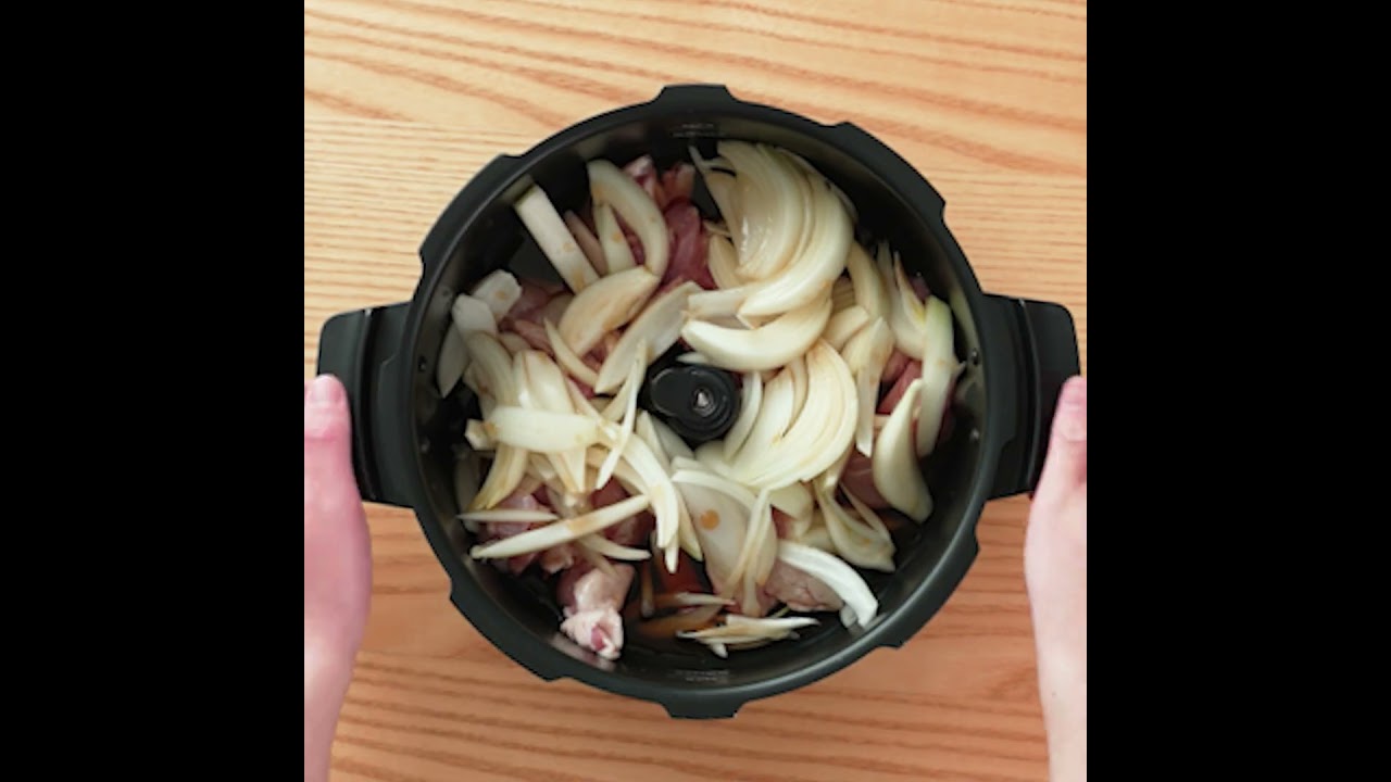 オートクッカー ビストロでつくる親子丼（macaroni監修レシピ）【パナソニック公式】