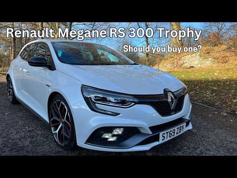 Should you BUY a Renault Megane RS 300 Trophy? (Test drive & Review)