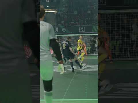 Adonias and Marchisio connection 🤩🤍🖤 #juventus #infinityleague #football