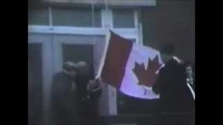 preview picture of video 'Raising the Canadian Flag in Chapleau'