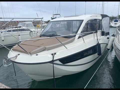 Quicksilver 755 Weekend Outside