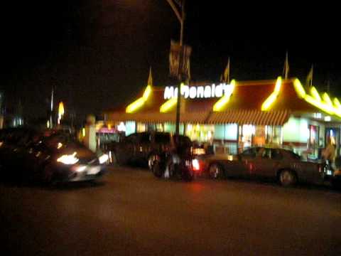 Ali & Hot Girls Roam Wrigleyville