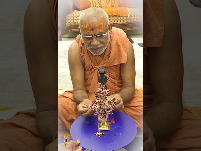 હરિકૃષ્ણ મહારાજ
