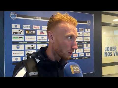 ESTAC 5-2 Guingamp: Nicolas Lemaître's reaction