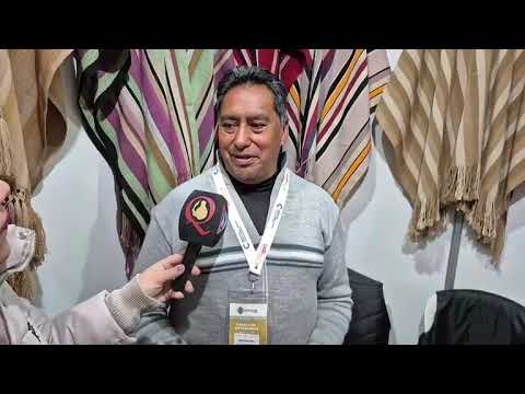 Desde Londres los Ponchos más coloridos - Antonio Enrique Maldonado, Pabellón Peregrina Zarate 