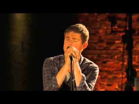 KEANE - HIGHER THAN THE SUN ( LIVE ACOUSTIC )