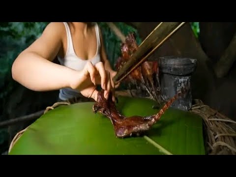 A Wild Boar Falls Into a Trap❤️