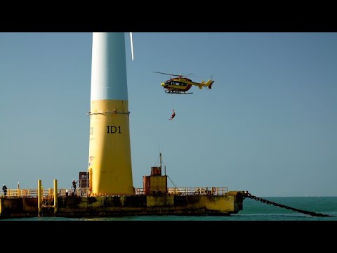 First evacuation exercise by helicopter on a wind turbine in France : Floatgen
