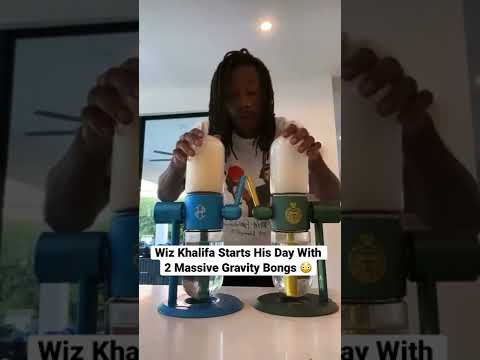 Wiz Khalifa Starts His Day With 2 Massive Gravity Bongs 😳 #shorts #wizkhalifa