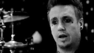 Papa Roach Talk "Never Have to Say Goodbye" from 'F.E.A.R.' - Track by Track