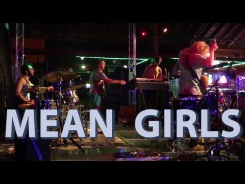 MEAN GIRLS - Imagine All Star People (LIVE)