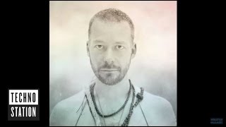 Wa Wu We aka Sebastian Mullaert - The Invitation (Mix)