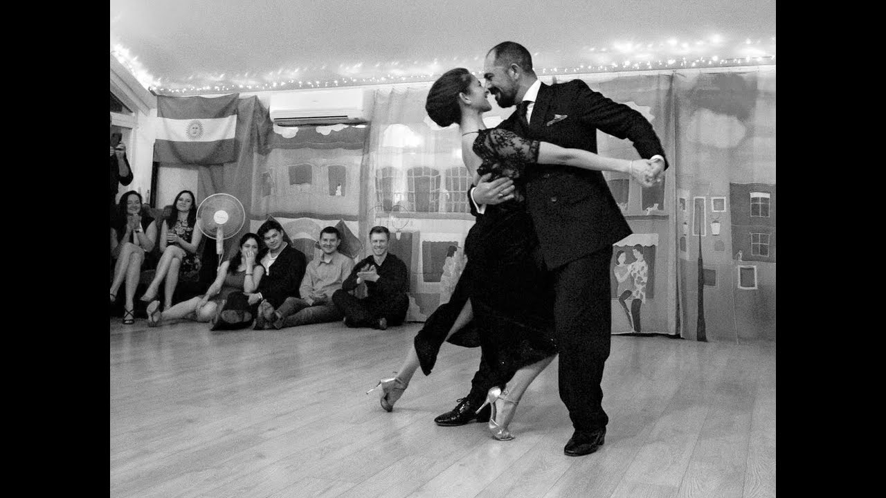 Video thumbnail for Florencia Marioni y Hernan Ohaco - "Una Fija" Carlos Di Sarli