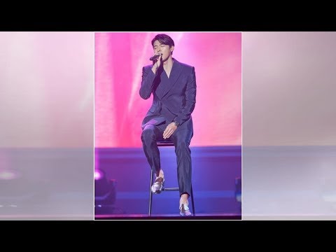 ヒョンビン、ファンミーティングツアー「LOG INTO THE SPACE」ソウル公演が大盛況！甘い声で熱唱する一面も