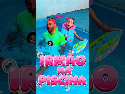 OLHA SEU IRMÃO NA PISCINA KKK #shorts #viral #funny #comedy #humor #comedia #memes