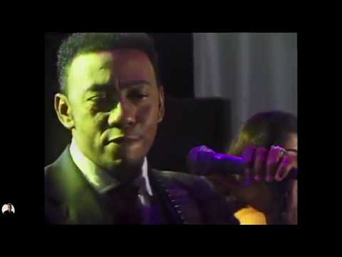 Anthony Santos, ME VAN A MATAR POR LA MUJERES..