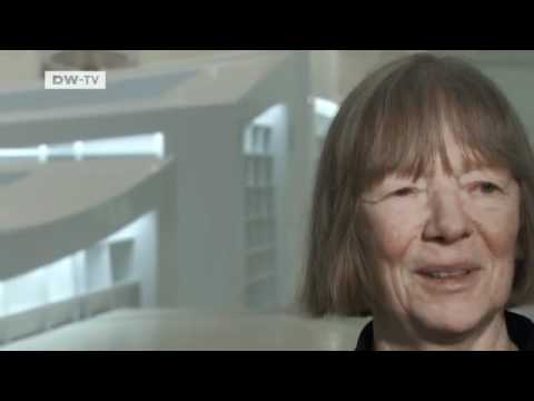 dossier: Candida Höfer | euromaxx