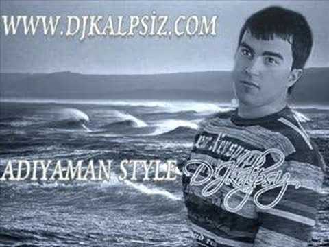 DJkalpsiz Vs Öykü Ft Berk - Evlerinin Önü Boyalı Direk