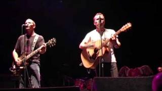 Throw your arms around me (Eddie Vedder & Mark Seymour) Pearl Jam