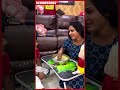 Myna Nandhini பையனுக்கு சாப்பாடு ஊட்ட இப்படி�