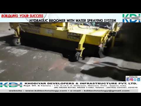 Hydraulic Broomer