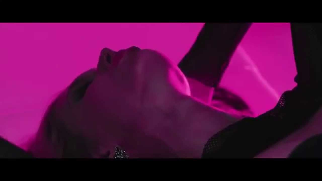 Emil Lassaria ft. Marcko — Young And Restless