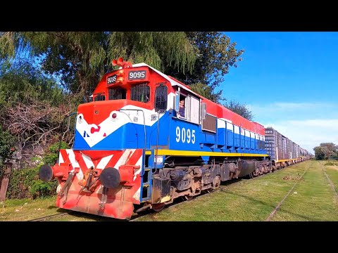 [4K] Tren cargado de NCA con la EMD GT-22CW 9095 pasando por Marcos Juárez!!!!!!