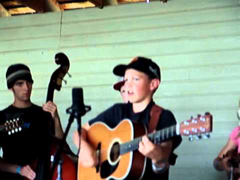 Thumbnail for Zach Top sings Muleskinner Blues at twelve years old by Zach Top