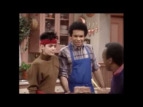 The Cosby Show - Elvin Makes a Cake 🎂