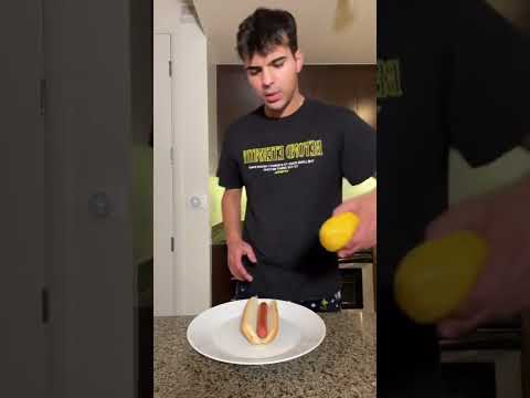 My hot dog is better 🤷‍♂️🙄 #comedy #funny #shorts...