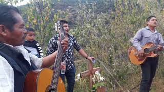 Por una mujer casada(Adictos dela Sierra)