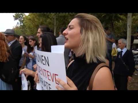 Edicioni Qendror i Lajmeve, 25 shtator 2016 - Ora News - Të parët për lajmin e fundit